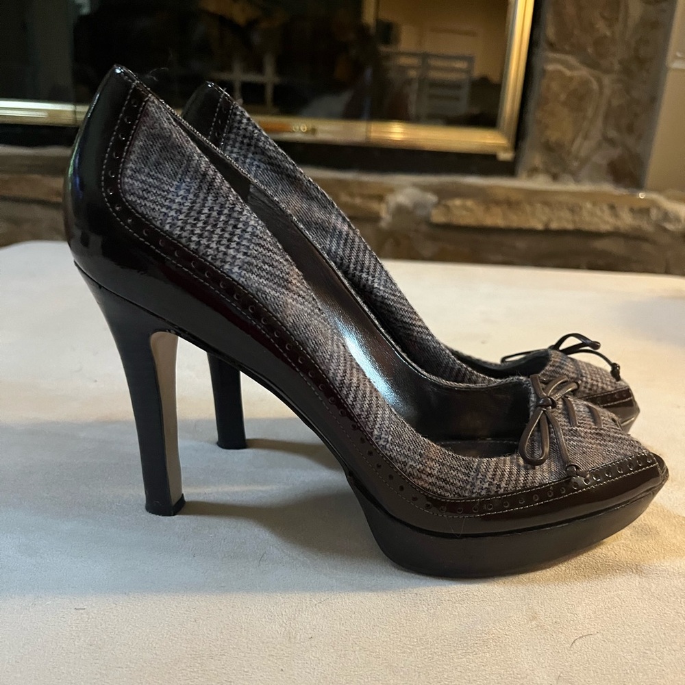 Marc Fischer brown peep toe heels